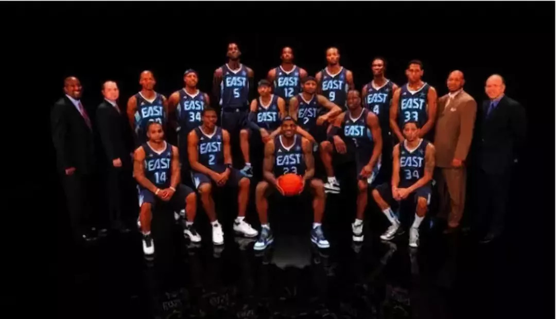 在首盘比赛 在首盘比赛