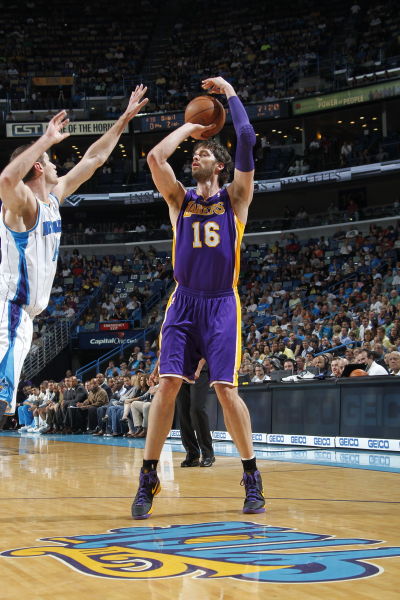 进攻效率持 进攻效率持