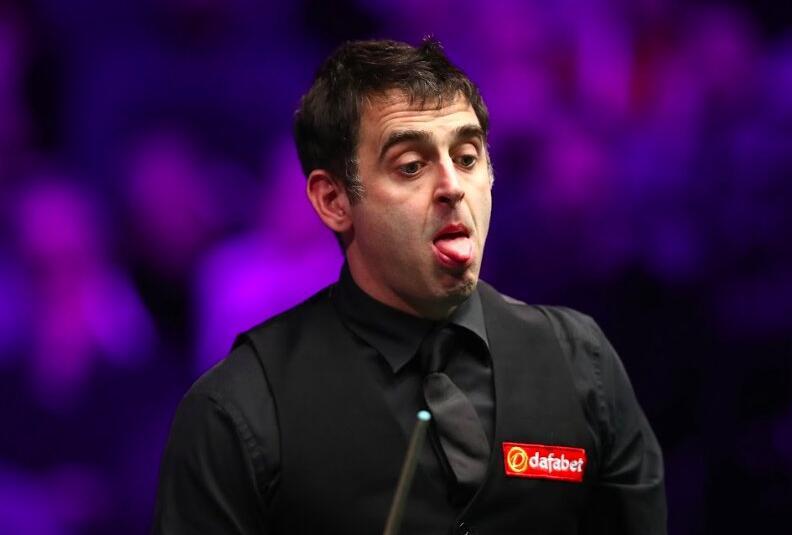 正拉开帷幕 正拉开帷幕